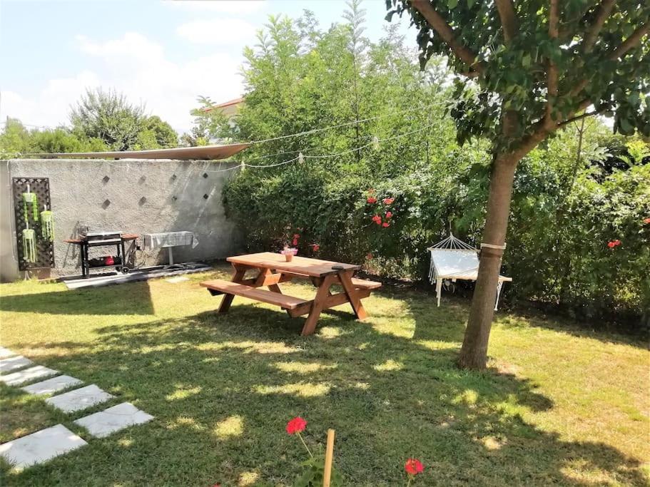 Ferienwohnung Deppy'S House Κοντά Στα Λουτρά Πόζαρ Chrysi Exterior foto
